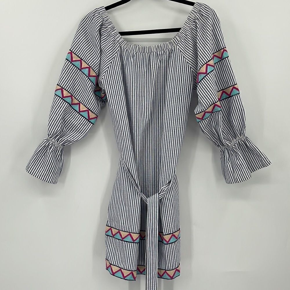 SUBOO SEERSUCKER EMBROIDERED BELTED DRESS